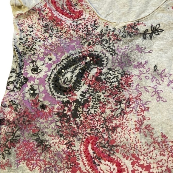 DKNY Sequin Floral Paisley Print Beige T-Shirt - Picture 3 of 4